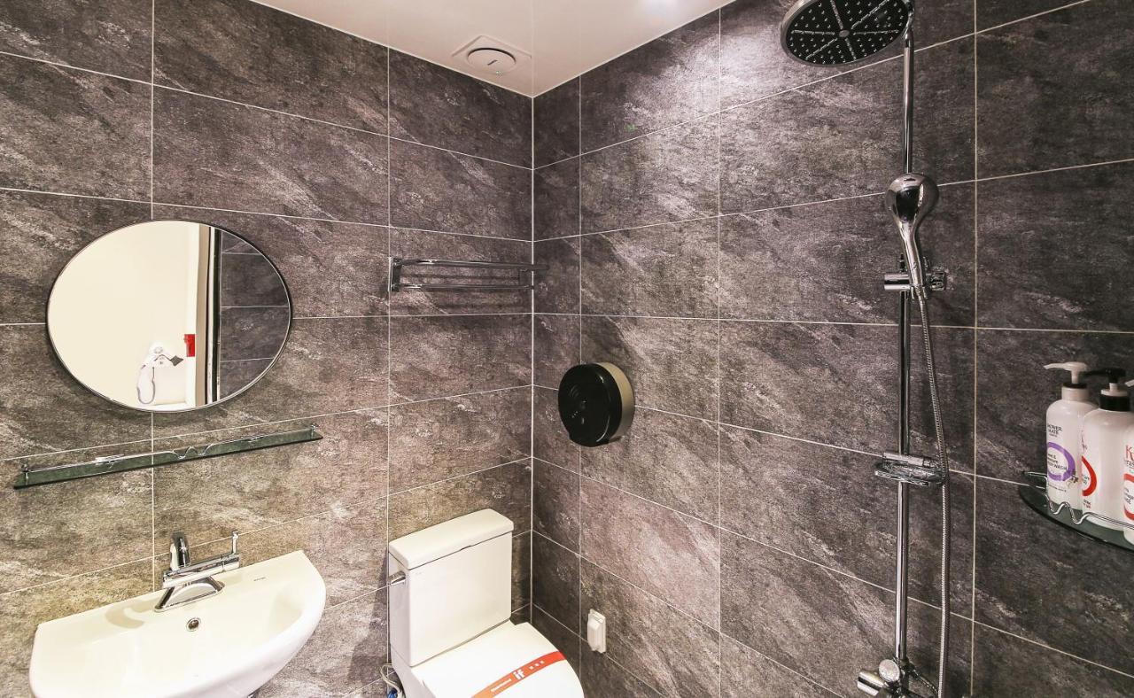 If Business Hotel Changwon Εξωτερικό φωτογραφία